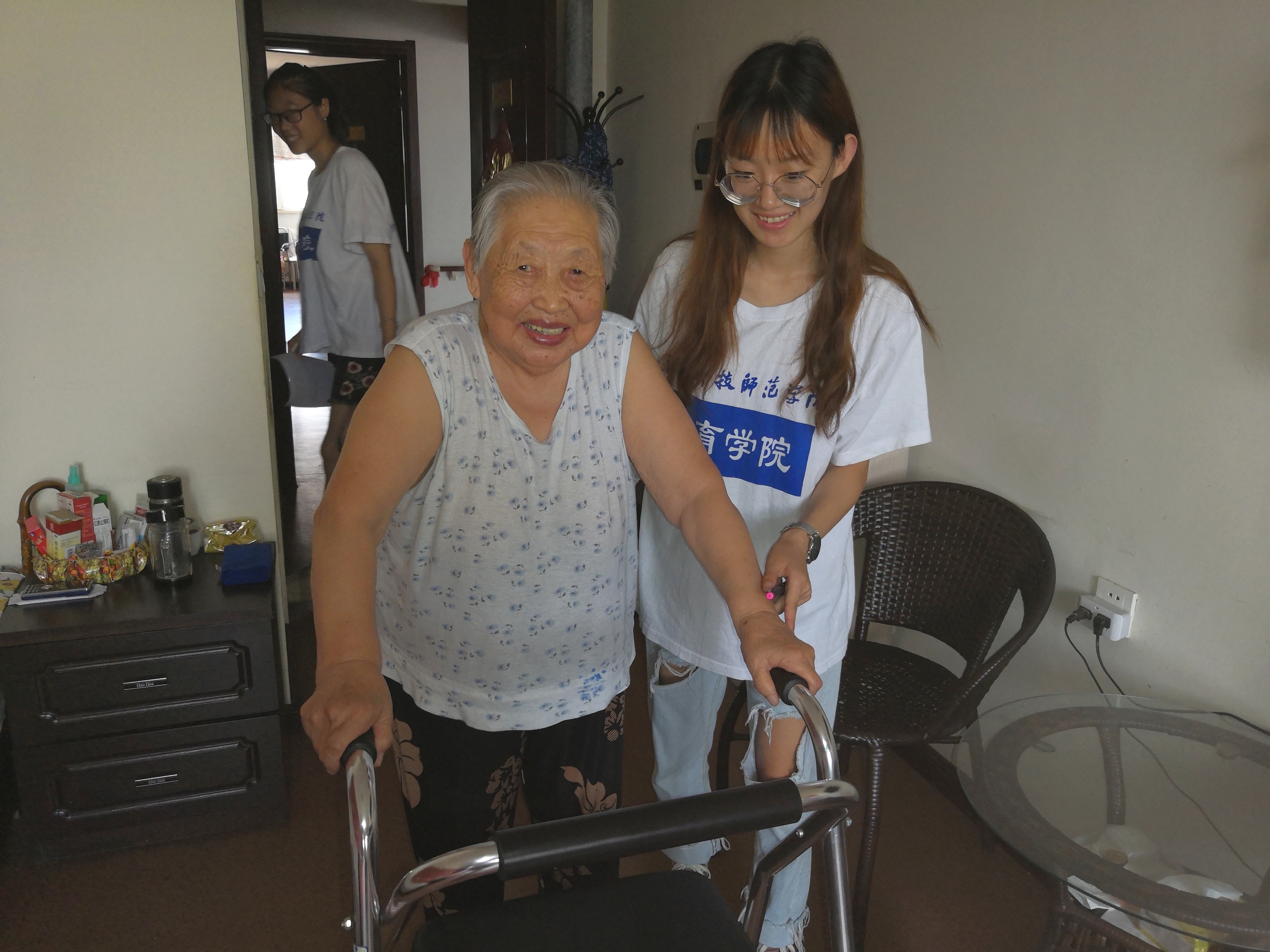QQ图片20190811214849.jpg QQ图片20190811214849.jpg